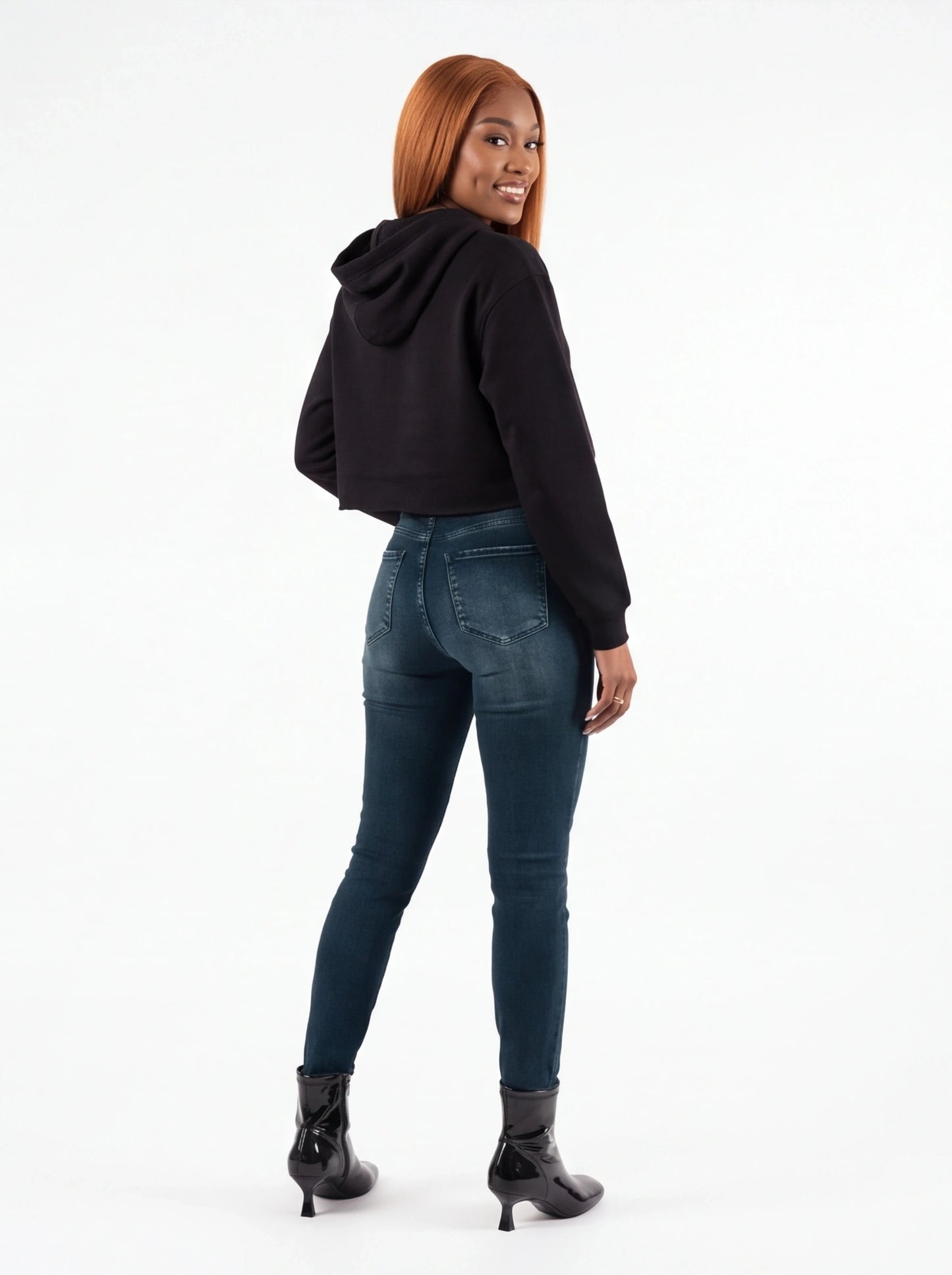 Mid-Rise Waist Skinny Jeans with Pockets