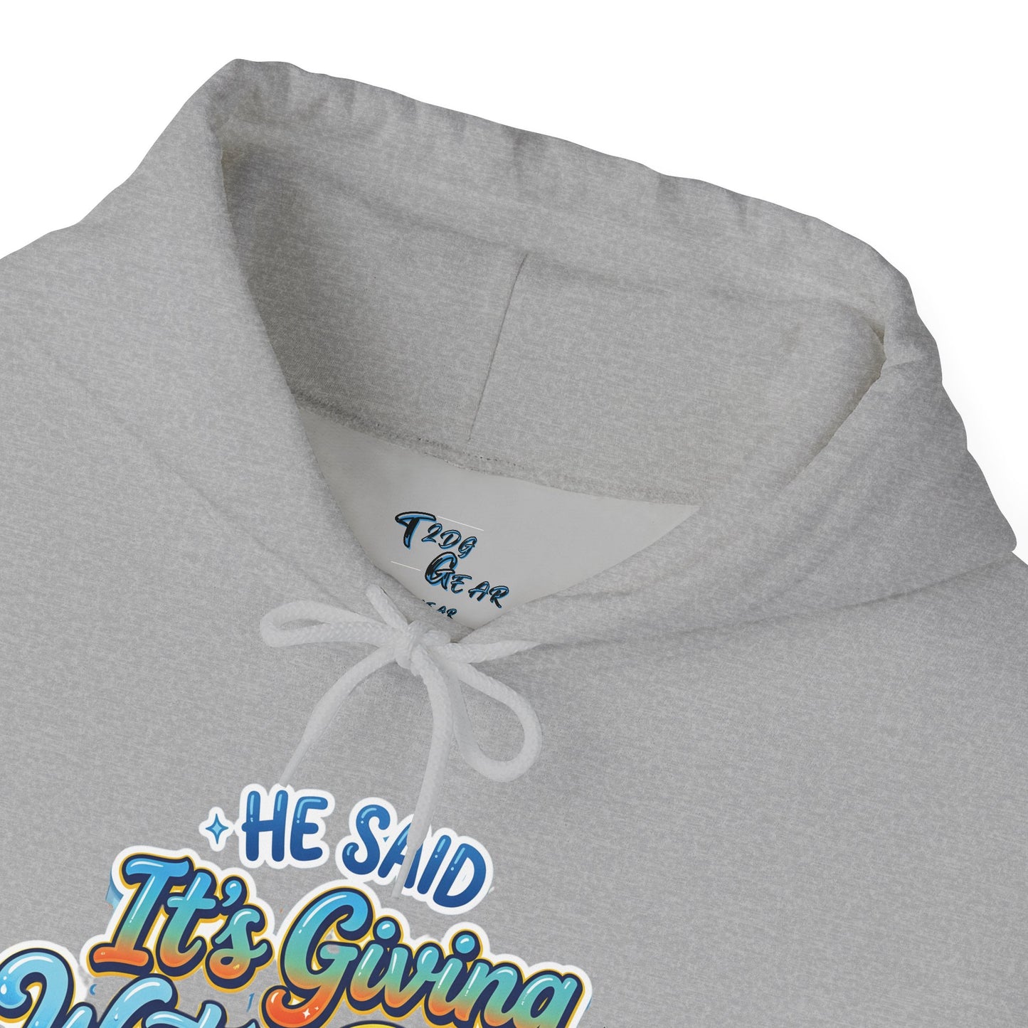 "It���s Giving��� Women's Graphic Pullover