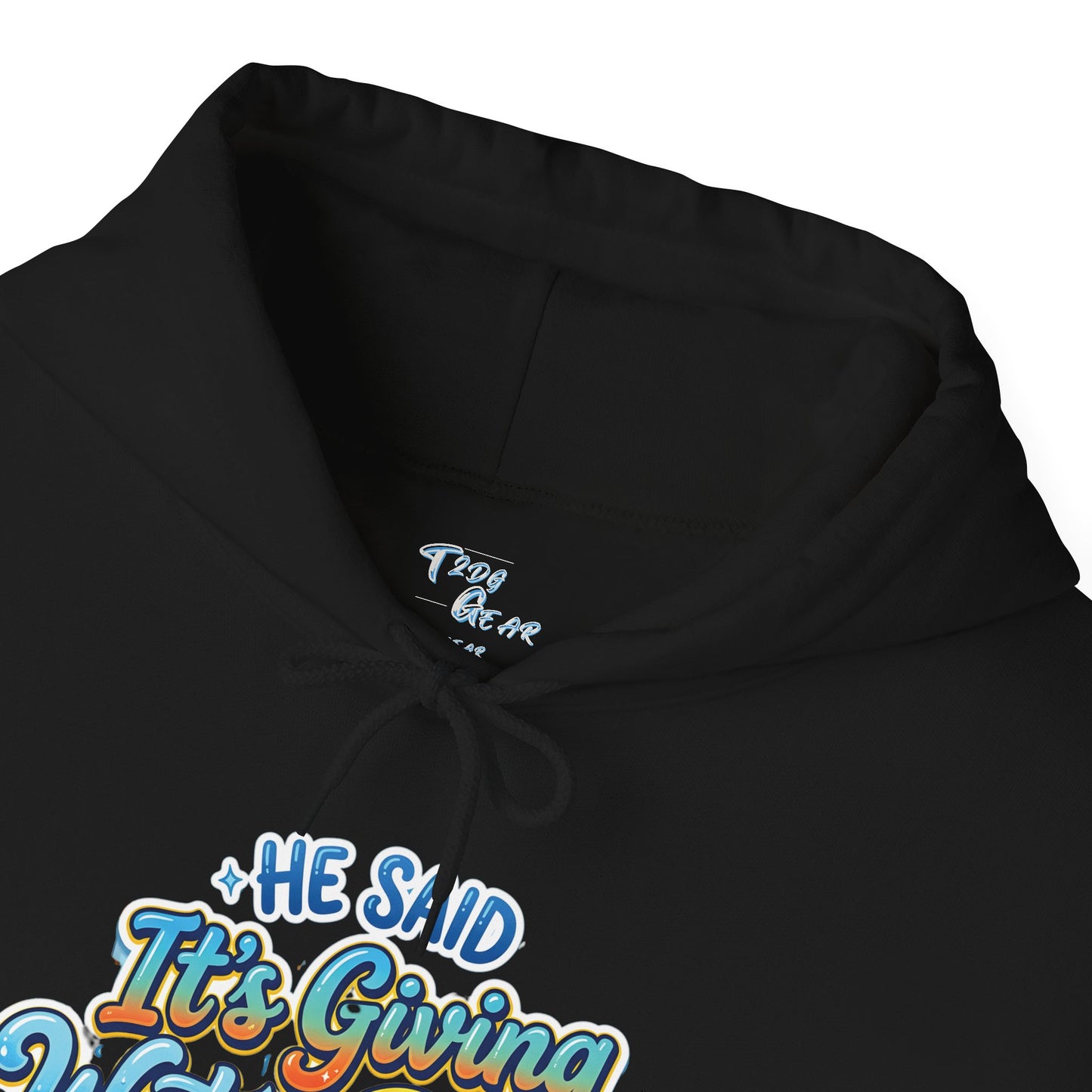 "It���s Giving��� Women's Graphic Pullover